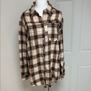 POL Plaid Button-Up Flannel Shirt in Cream, Brown and Orange size Medium PTP  21